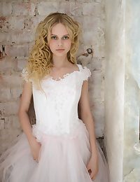 Blonde bride
